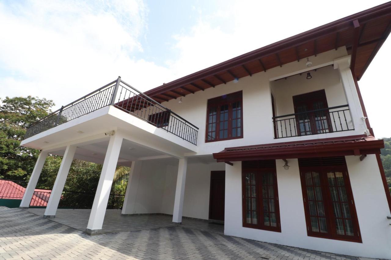 Slightly Chilled Forest Villa Sirimalwatta Ngoại thất bức ảnh